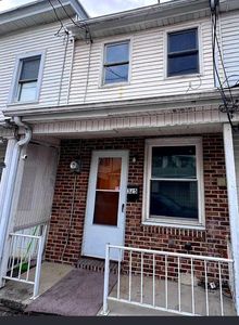 325 New Castle St, Minersville, PA, 17954