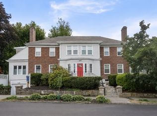 95 Langley Rd #1, Newton, MA 02459