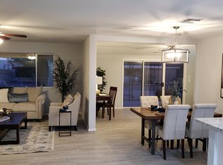 10805 W Saratoga Cir, Sun City, AZ 85351