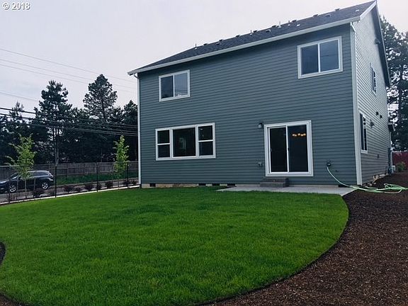 3rd image of 13830 SE Courtney Ln