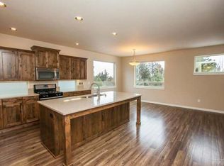 2360 Debron Ln, Bend, OR 97703