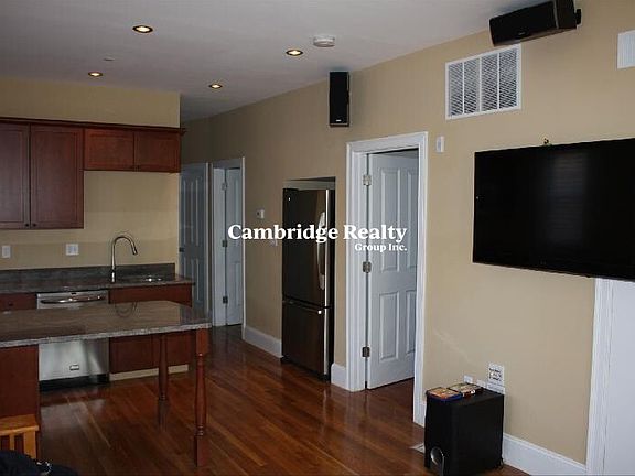 2nd image of 148 Hillside St #1T