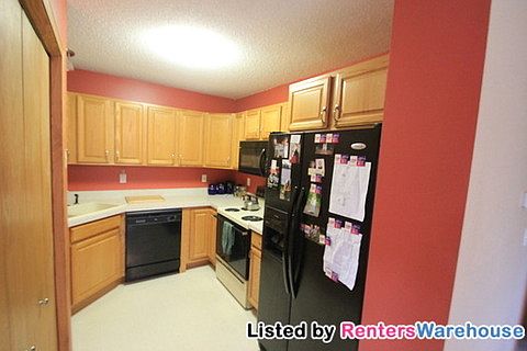 4th image of 8871 285th Ave NE