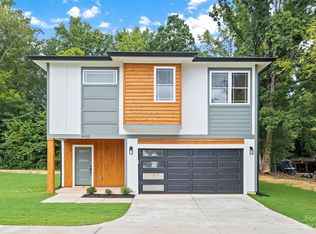 8925 Harrisburg Rd, Charlotte, NC 28215