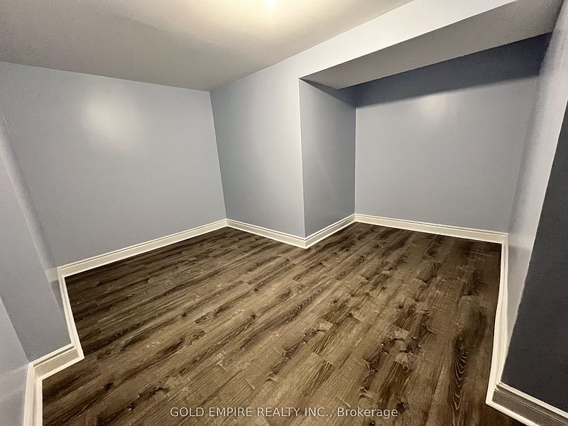 London House for rent - 2 Bedrooms — photo 15