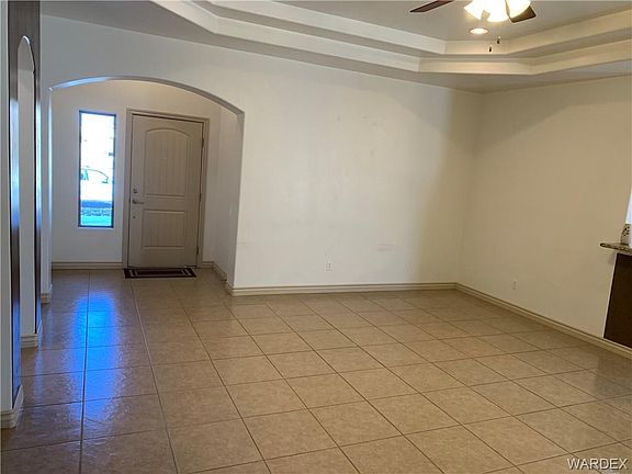 5th image of 3356 Karen Ave