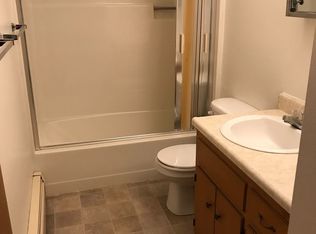 6 26th Ave SW, Cedar Rapids, IA 52404