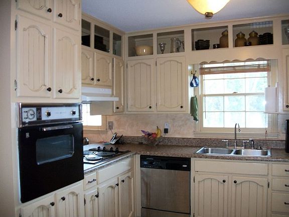 4th image of 2518 Pentolope Dr SE