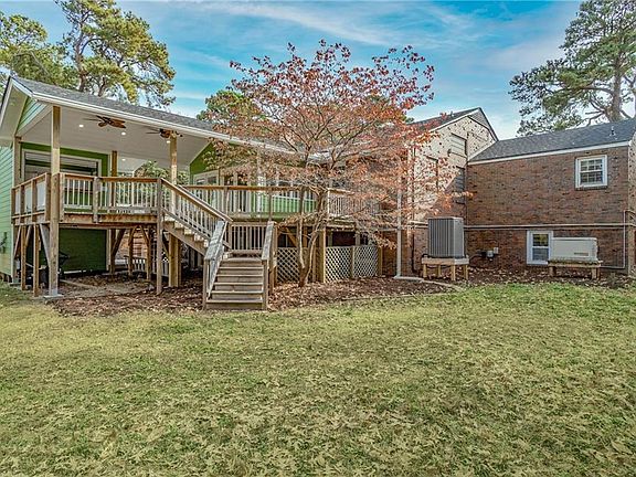 5th image of 3136 Lynnhaven Dr