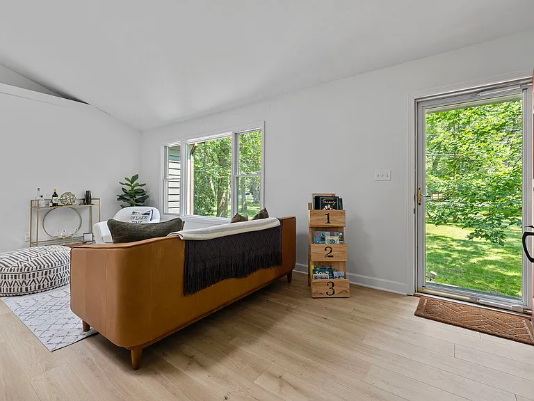 14480 Woodcrest Ln — Photo 13