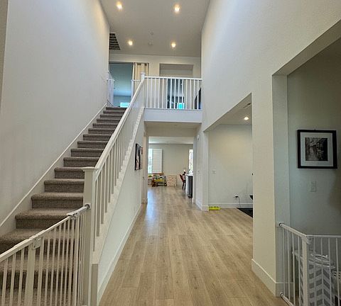 2nd image of 6041 Summerwind Dr
