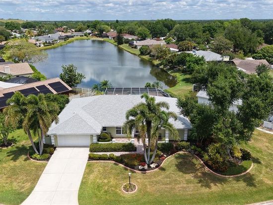 6921 Country Lakes Cir, Sarasota, FL 34243