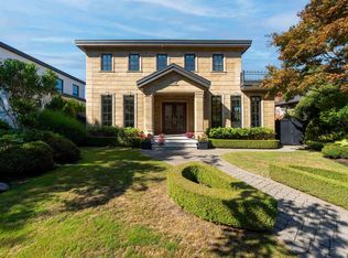 4333 Townley St, Vancouver, BC V6L 2G7