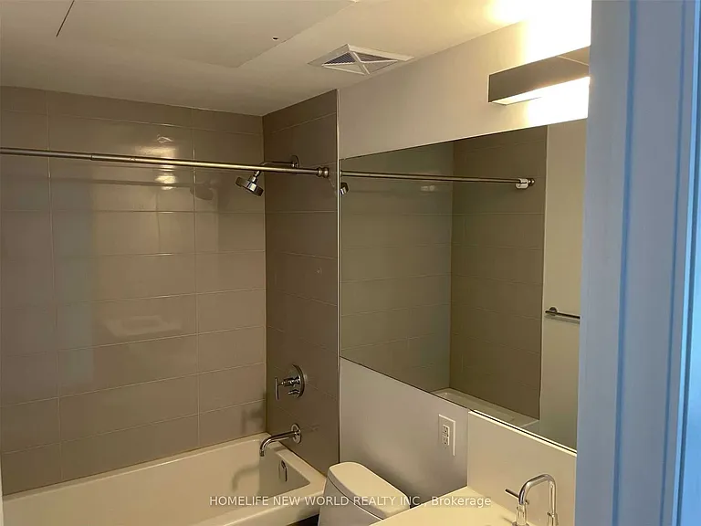 50 Charles St E #1102 — Photo 8