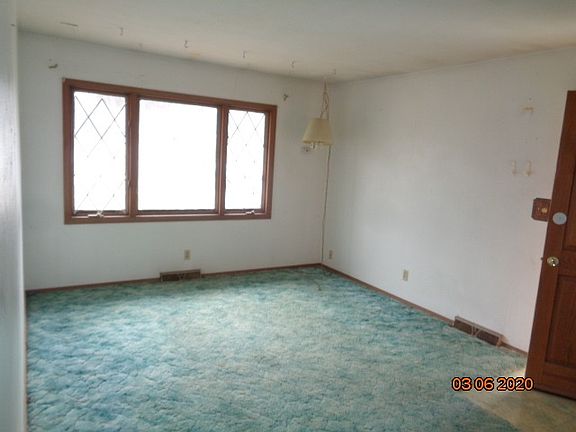 4th image of 3208 Orleans Ave