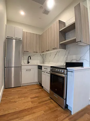 Rented by Cargon Realty | media 5