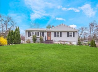 373 Ehrhardt Rd, Pearl River, NY 10965