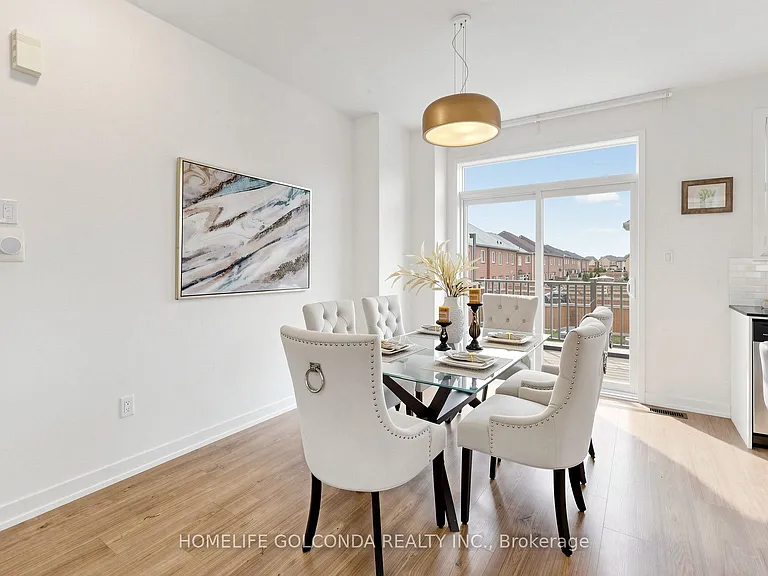 3062 Ernest Appelbe Blvd — Photo 11