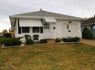 53 Port Royal Dr, Toms River, NJ 08757