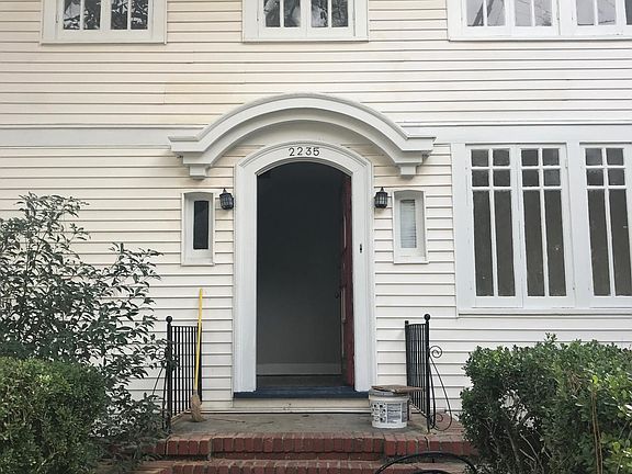 5th image of 2235 Pine St