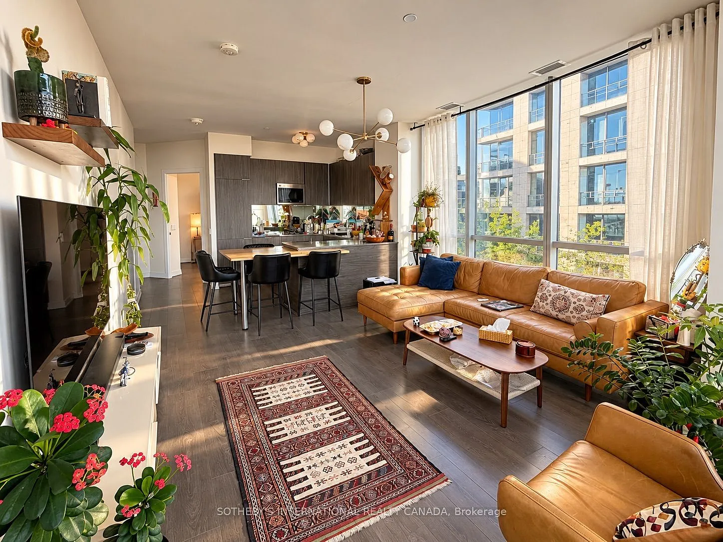 3 bed, $4,400 — Photo 4