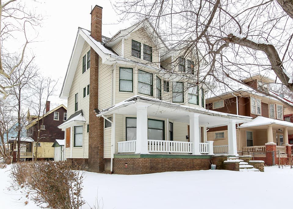 1st image of 10938 Drexel Ave