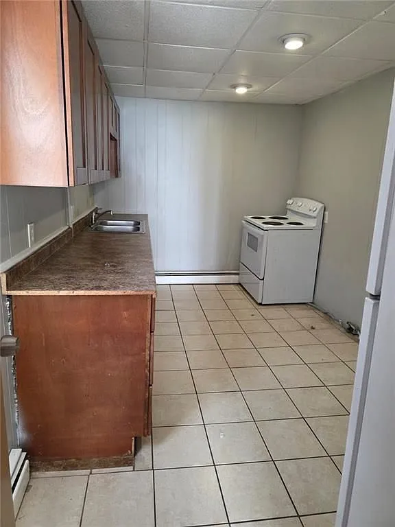 2 bed, 1.0 bath, 1026 sqft, $1,600 — Photo 3