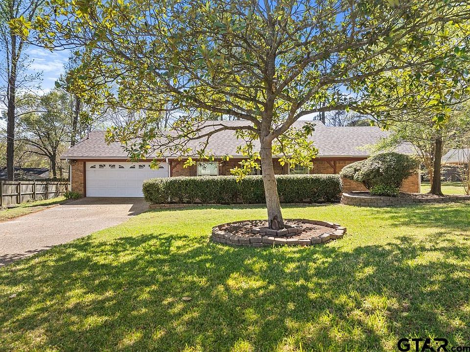 1st image of 16865 Plumridge Cir