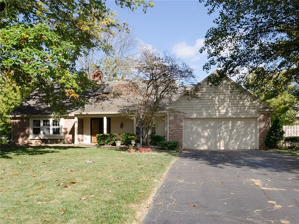 7220 Bexley Dr photo 1