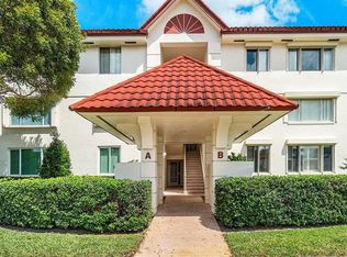 104 Half Moon Cir APT B3, Hypoluxo, FL 33462