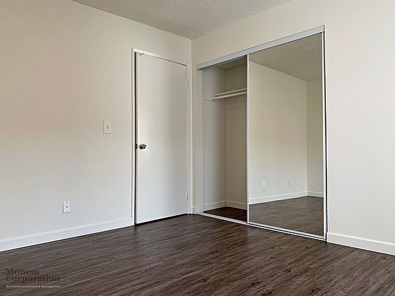 4th image of 1010 E Acacia Ave #204A