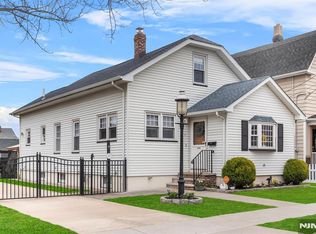 227 Forest Ave, Lyndhurst, NJ 07071
