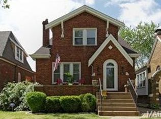 3984 Dover Pl, Saint Louis, MO 63116