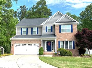 18 Firefly Ln, Hampton, VA 23666