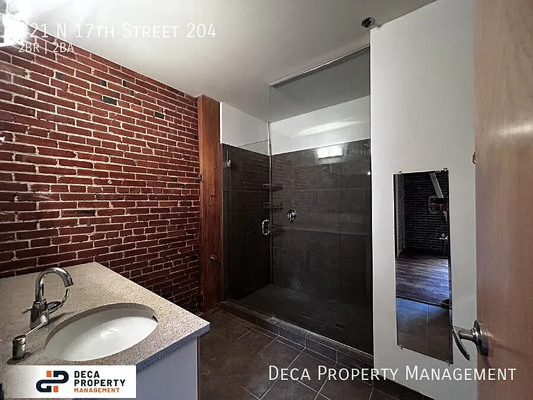 721 N 17th St #204 — Photo 11