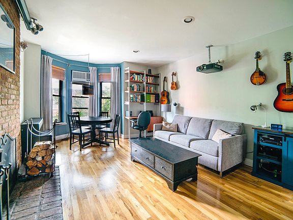 2nd image of 221 5th Ave APT 3A