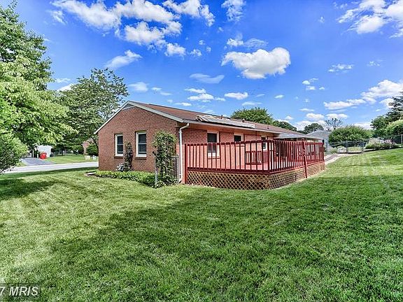 5th image of 10807 Oak Valley Dr