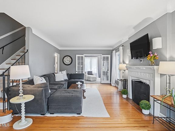 5th image of 2523 Orchard Rd