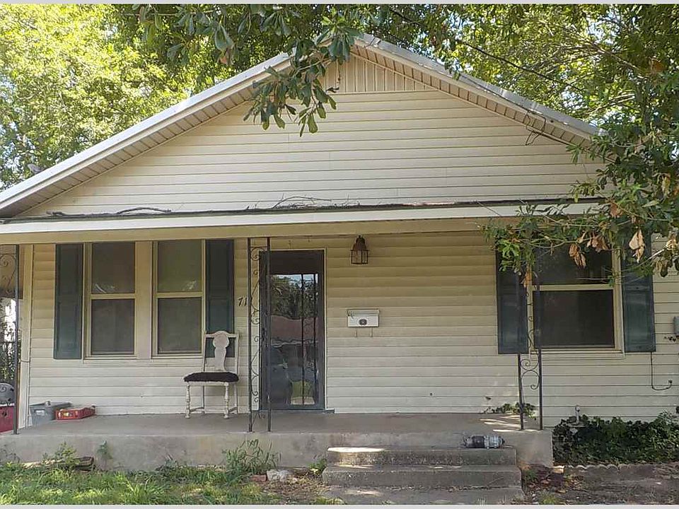 1st image of 717 E Titus St