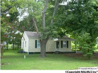 604 10th St NW, Huntsville, AL 35805