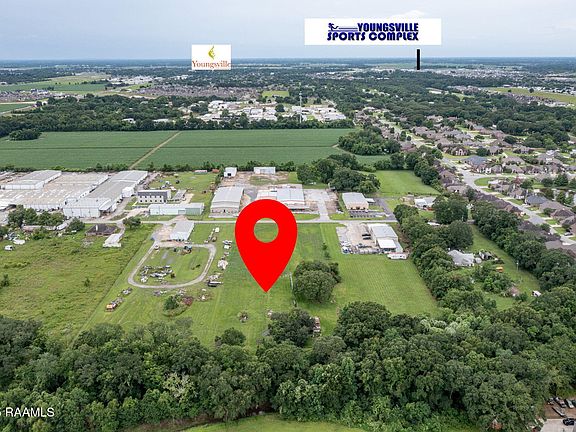 2nd image of 200 Rousseau Rd