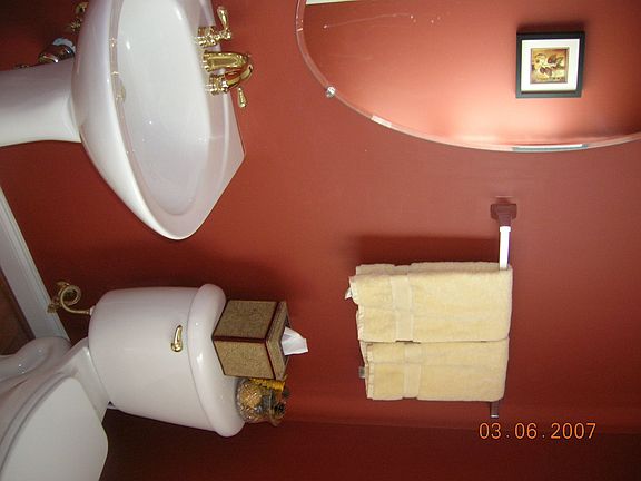 Powder room