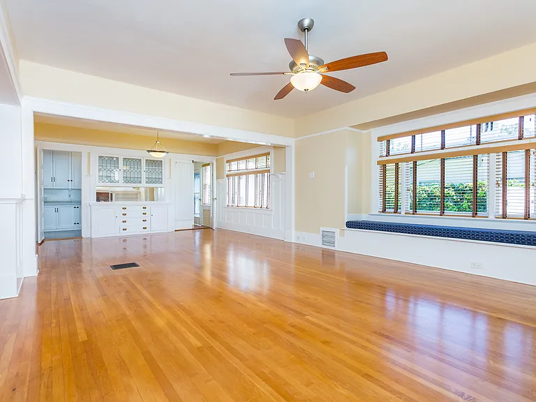 3425 Albatross St — Photo 23