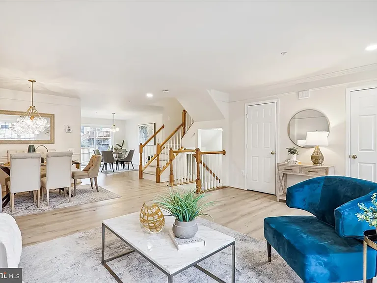 12407 Carters Grove Pl — Photo 7