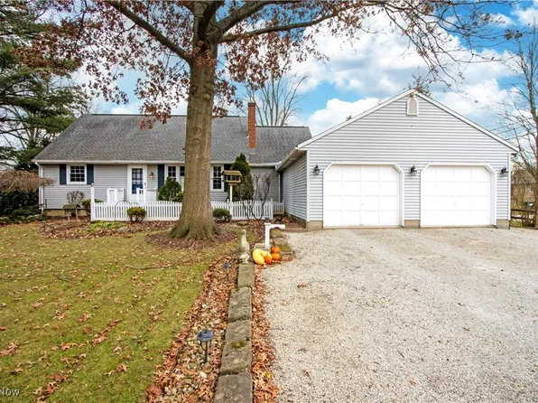 562 W Main St, Smithville, OH 44677