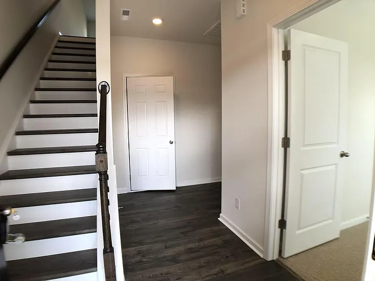 720 Dorset Stream Dr — Photo 24