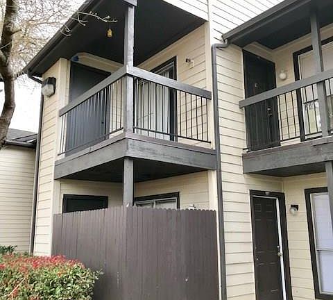 4th image of 12615 Brookglade Cir Unit 412