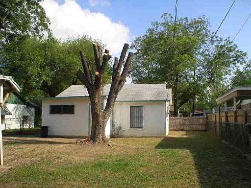 4th image of 1626 SAN ANGELO BLVD