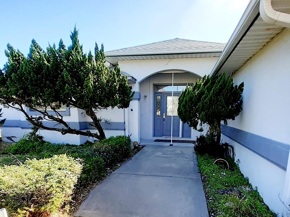1st image of 207 Ocean Palm Dr