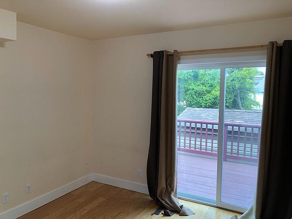 2nd image of 188 Goethe St #B